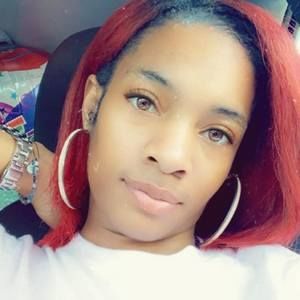 Meet your Posher, Kendra